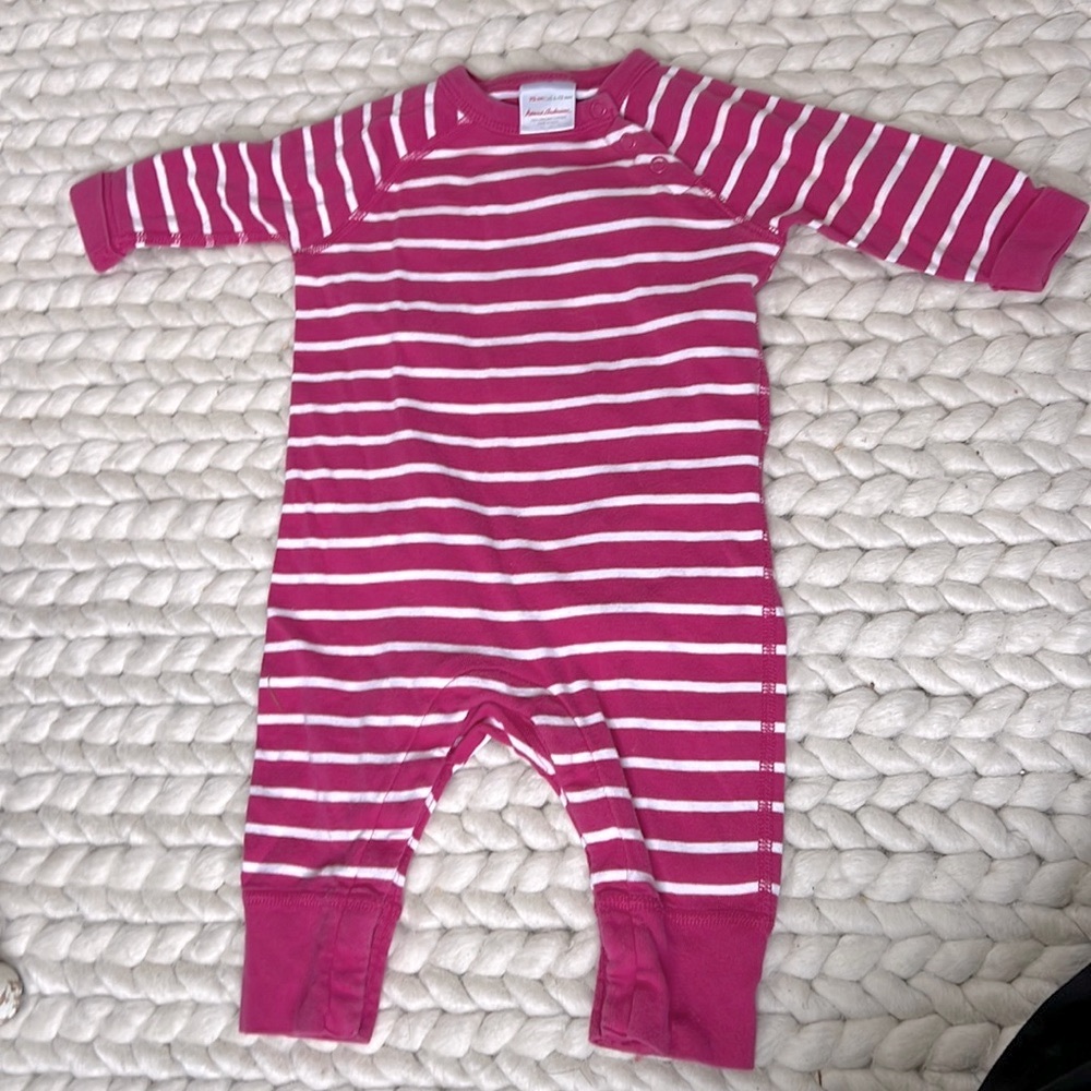 Hanna andersson baby onesie cotton footless pink stripe 6-12 month